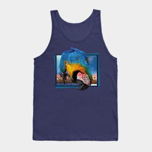 blue-yellow macaw Tank Top